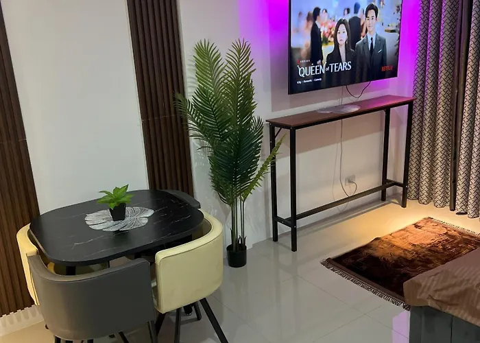 Modern Near Lrt, Moa & Star In Pasay * Manila